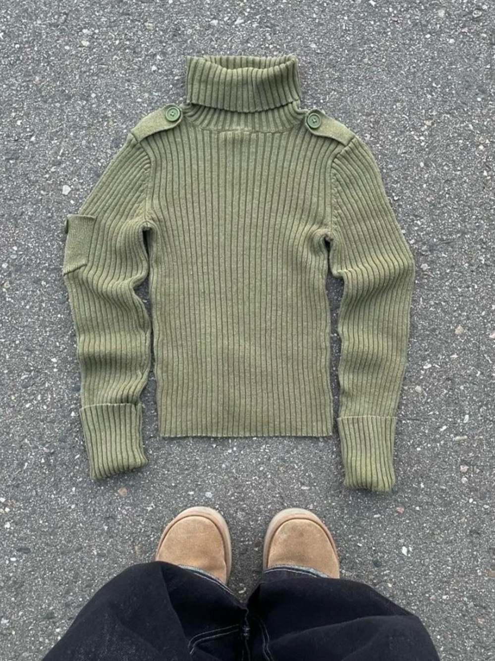 Women’s Y2K Turtleneck Sweater Button Pocket Sleeve